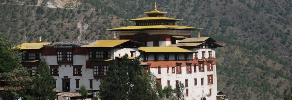 Trashigang-Dzong.DYXIMxa__2eGQW